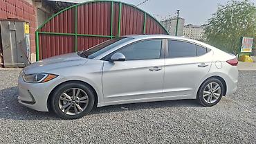 disk ve teker type 1: Hyundai Elantra – gümüş rəngli sedan Texniki və dizayn — 8