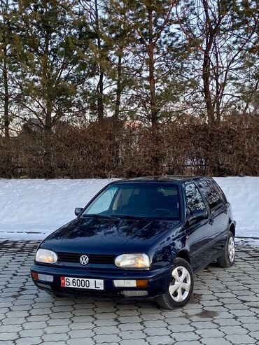 Продажа авто: Volkswagen Golf: 1993 г., 1.8 л, Механика, Бензин