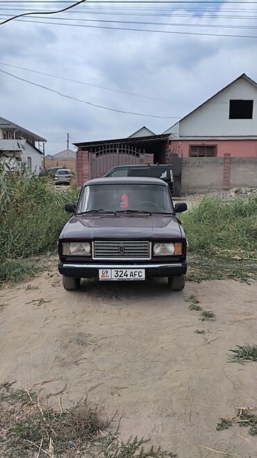 продам авто в рассрочку бишкек: ВАЗ (ЛАДА) 2107: 2006 г., 1.6 л, Механика, Бензин, Седан