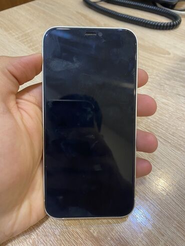12 ayfon: IPhone 12, 64 GB, Ağ, Face ID