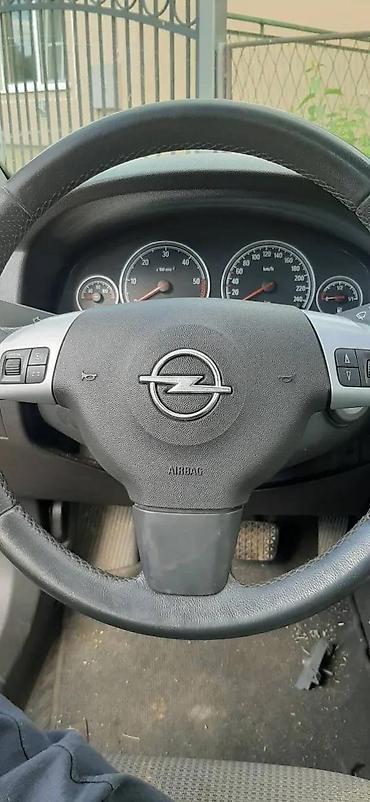 OPEL KOMANDE VOLANA ASTRA H VECTRA SIGNUM ZAFIRA | Opel polovni
