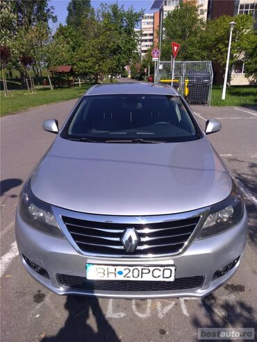 Renault: Renault Latitude: 2 l. | 2011 έ. | 300600 km. Λιμουζίνα