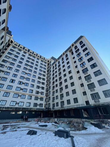 квартира гостничного типа: 1 бөлмө, 42 кв. м, Элитка, 8 кабат, ПСО (өзү оңдоп түзөтүп бүтүү үчүн)