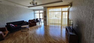 Yeni tikili: 3 otaqlı, Yeni tikili, 140 kv. m — 2