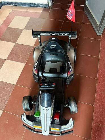 Uşaq üçün elektrik maşınları: Uşaq elektrik go-kartı – “F1 Sport Speed 2030” dizaynı - Real yarış — 9
