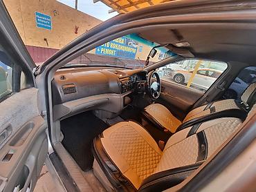 внедорожник ниссан: Nissan R Nessa: 1998 г., Кроссовер — 4