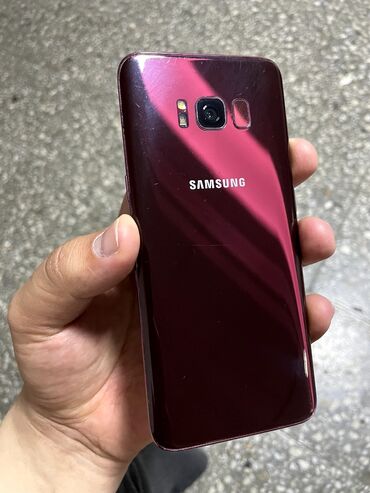 гелекси s8: Samsung Galaxy S8 | 64 ГБ | цвет - Красный | Чехол