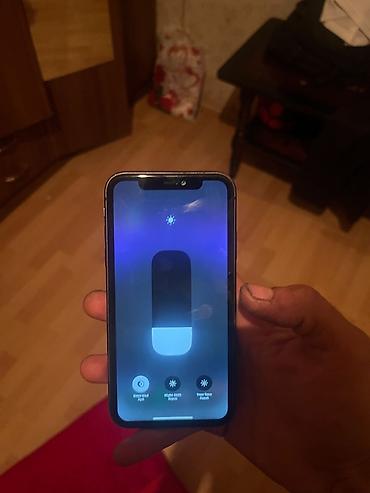 iphone 11 telefon: IPhone 11, 64 GB, Qara, Face ID — 7