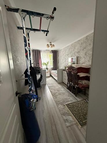 104: 3 комнаты, 58 м², ул. Боконбаева / Гоголя 104 серия, 4 этаж, Евроремонт — 2
