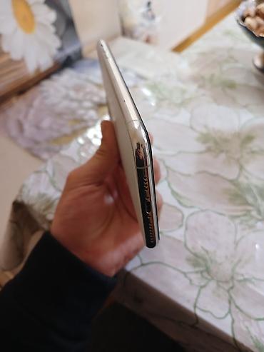 Apple iPhone: IPhone 11 Pro Max, 512 GB, Ağ, Face ID — 3