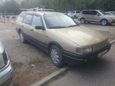 фара на нексия 2: Volkswagen Passat: 1991 г., 1.8 л, Механика, Бензин, Хэтчбэк