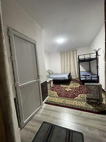 Посуточная аренда комнат: Сдам комнату-студию. Аренда без депозита.25000 услуги — 1