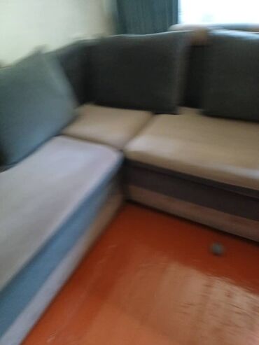 мебель угловая: Угловой диван, цвет - Серый, Б/у