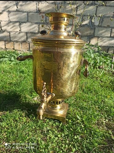 od sonduren balonlar: Od Samovar, 10-dan çox l