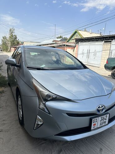 Toyota: Toyota Prius: 2016 г., 1.8 л, Вариатор, Гибрид, Хэтчбэк