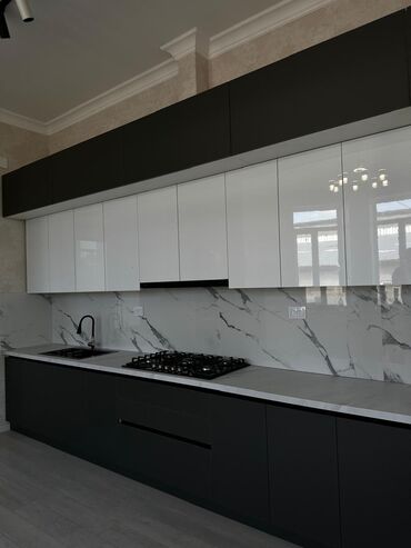 Кухонные гарнитуры: Современный кухонный гарнитур, разработанный для функциональности и — 11