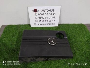 Другие детали для мотора: Крышка двигателя Mercedes-Benz C-Class W203 1.8 M271 2005 (б/у)