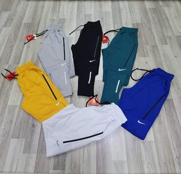 new yorker нови сад – слике: 2300 dinara
S M L XL XXL