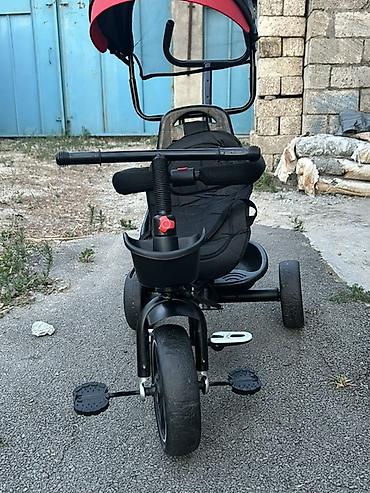 isma urban: Uşaq üçün üçtəkərli velosiped-araba - Rəng: qara, qırmızı detallarla — 1
