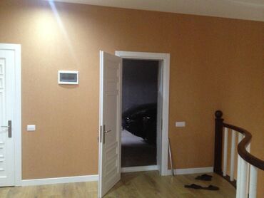 Həyət evləri və villaların satışı: 6 otaqlı, 350000 kv. m, Orta təmir — 29