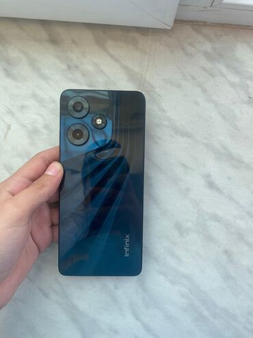 телефон fly selfie 1: Infinix Hot 30, 128 ГБ, цвет - Синий, Гарантия, Сенсорный, Face ID