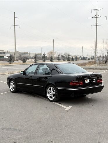 Mercedes-Benz: Mercedes-Benz E-Class: 2000 г., 3.2 л, Автомат, Бензин, Седан — 4