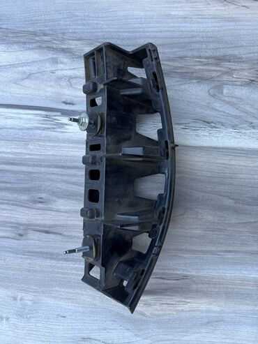 Крылья и комплектующие: Крепление крыла Заднее левое Mercedes-Benz, 2016 г., Б/у, Оригинал — 4