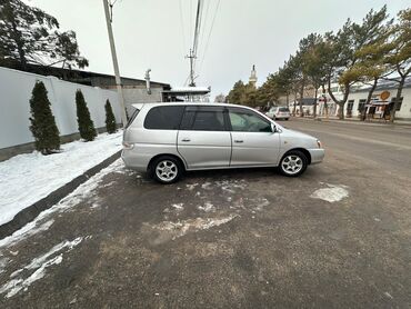 Toyota: Toyota Gaia: 2002 г., Минивэн — 6