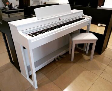 music gallery inqilab: Piano, Yeni