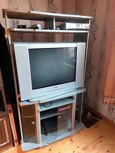TV altlığı: Televizor və TV stendi dəsti - Markalı kineskop (CRT) televiziya — 1