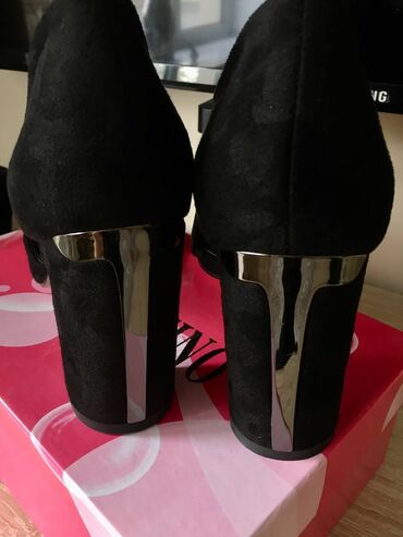 женские туфли со шнурками: Туфли 39, цвет - Черный