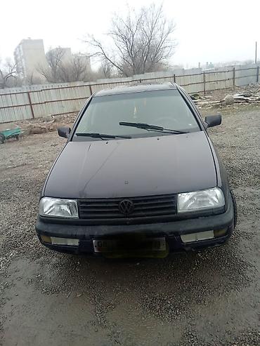 Volkswagen: Volkswagen Vento: 1993 г., Седан — 1