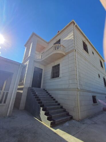 Həyət evləri və villaların satışı: Binəqədi qəs. 6 otaqlı, 300 kv. m, Yeni təmirli — 8