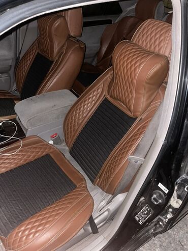купить кожаные сиденья для авто бу: Чехлы Экокожа, С подушкой, Universal Seat cover