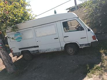 бмв е34 глушитель: Mercedes-Benz MB 100: 1993 г., Механика, Дизель, Фургон — 1