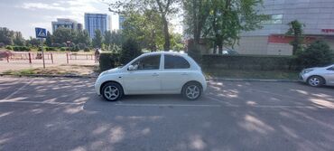 самая дорогая машина в кыргызстане: Nissan March: 2003 г., 1.3 л, Автомат, Бензин, Седан