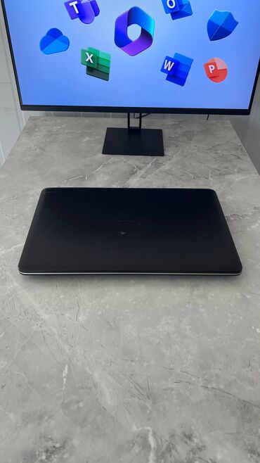 купить кнопочный телефон: Ноутбук, Asus, 20 ГБ ОЗУ, Intel Core i3, 15.6 ", Для несложных задач, память SSD