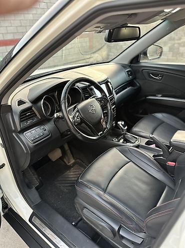 Ssangyong: Ssangyong Tivoli: 2019 г., 1.6 л, Автомат, Бензин, Кроссовер — 6