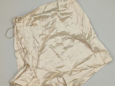 krótkie spodenki do grubych rajstop: Reserved, Shorts for women, size M (EU 38)
