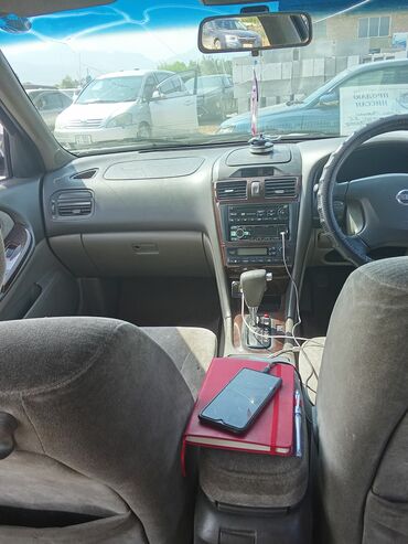 авто машина сатылат: Nissan Cefiro: 2002 г., 2.5 л, Автоматтык, Бензин, Седан