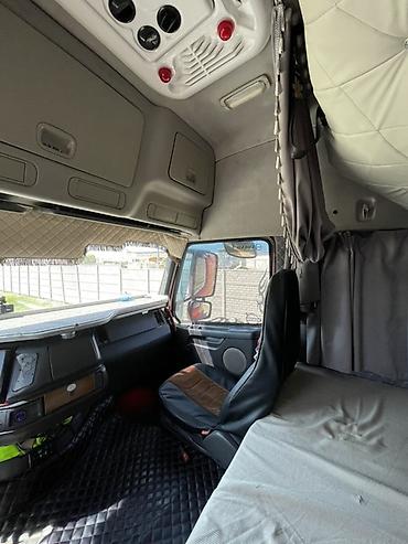 реле авто: Тягач, Volvo, 1999 г., Без прицепа — 5