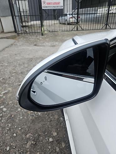 Продажа авто: Hyundai Sonata: 2022 г., 2 л, Автомат, Гибрид, Седан — 9