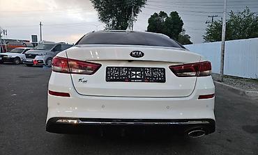 каленное стекло: Kia K5: 2020 г., 2 л, Автомат, Газ, Седан — 5