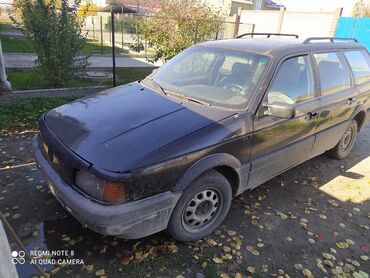 Volkswagen: Volkswagen Passat: 1990 г., 1.8 л, Механика, Бензин, Универсал