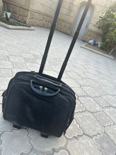 Digər: Tekerli çanta süper xaricden gelib keyfiyyetlidi deyerınden qat qat