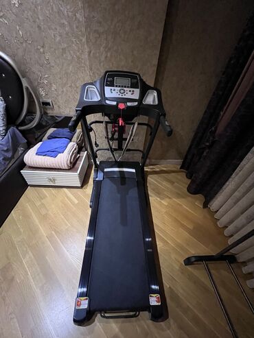 qacis aparati kredit: Qaçış aparatı 110 kq kimi çəki tutumu var. Yenidir, istifadə