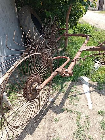 t25 traktör satilir: Traktor üçün ot yığan/çarpan “günəbaxan” tipli tırmık (barmaqlı — 3