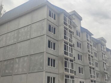 дом дордой келечек: 2 бөлмө, 75 кв. м, 108-серия, 2 кабат, ПСО (өзү оңдоп түзөтүп бүтүү үчүн)
