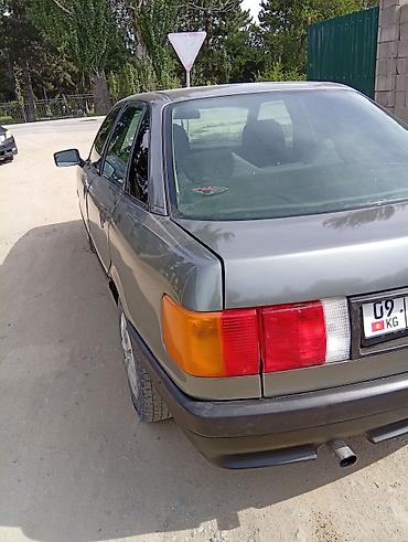авто машина под выкуп: Audi 80: 1991 г., 1.8 л, Механика, Бензин, Седан — 5