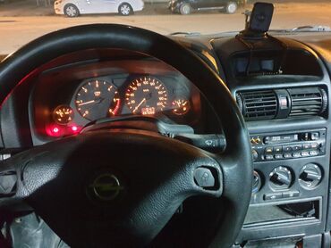 Opel: Opel Astra: 2002 г., 1.6 л, Механика, Бензин, Универсал — 5